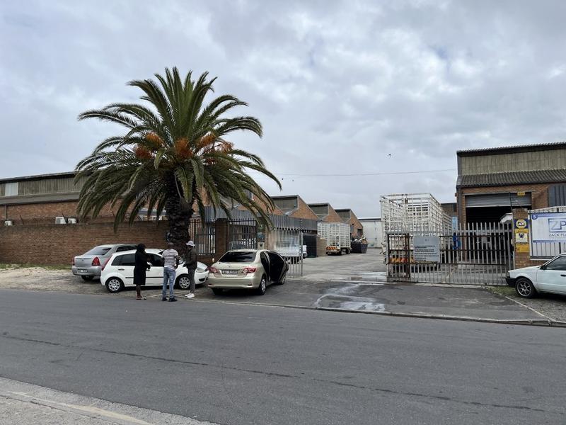 To Let commercial Property for Rent in Montague Gardens Western Cape